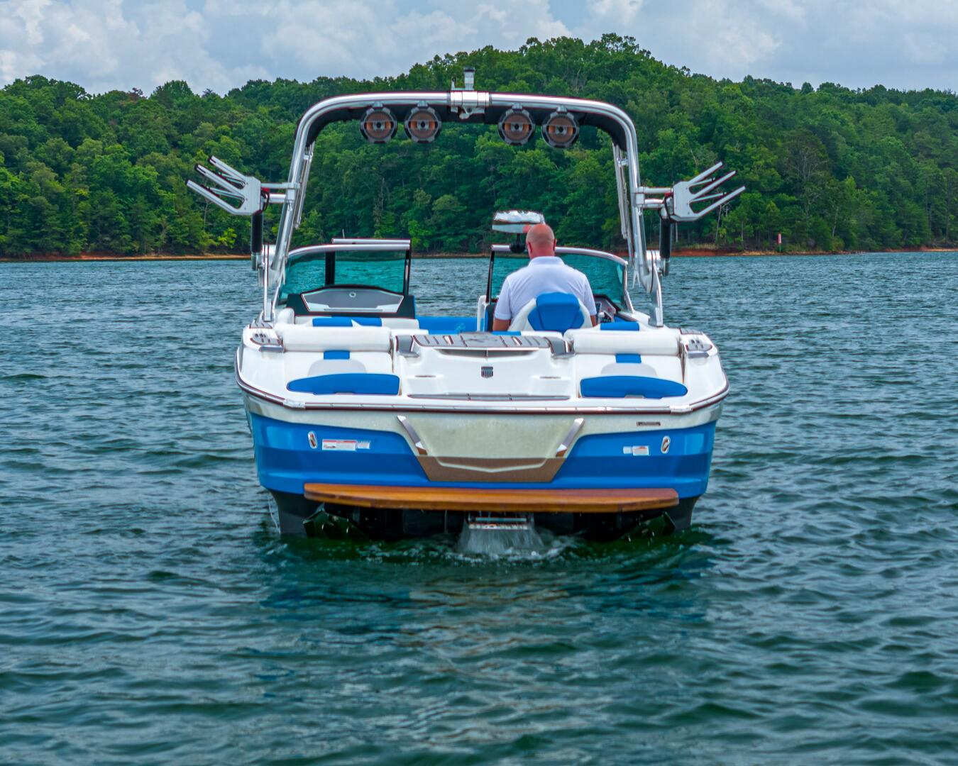 Slide: The Image of Mastercraft 24 2019 - 4584144