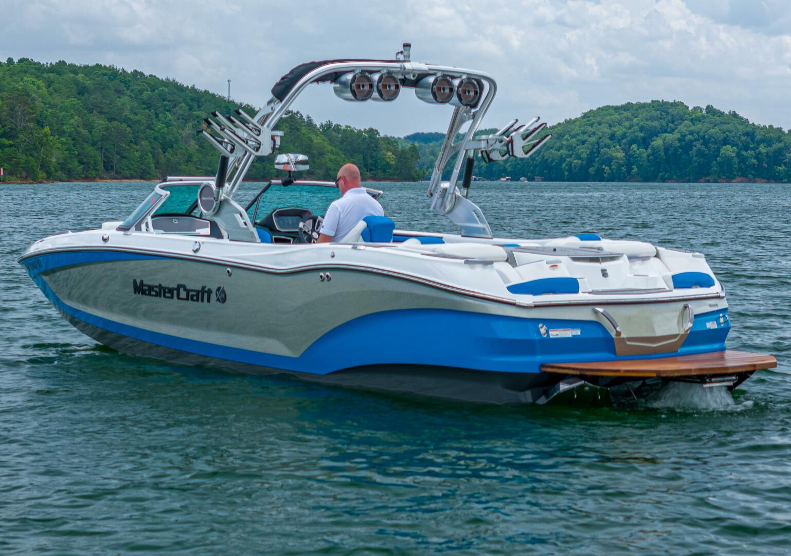 Slide: The Image of Mastercraft 24 2019 - 4584145