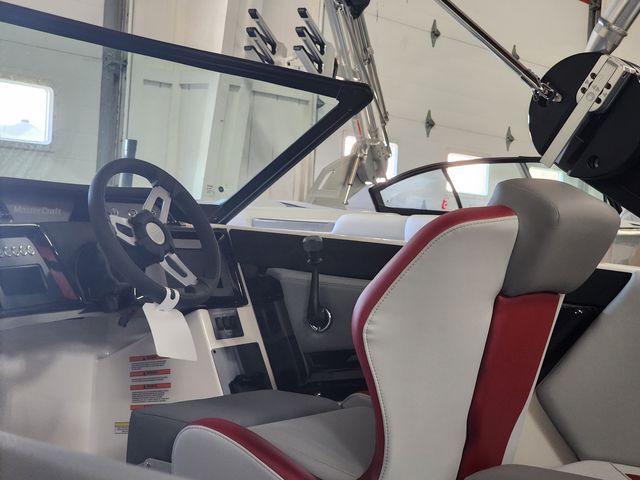 Slide: The Image of Mastercraft NXT20 2024 - 12