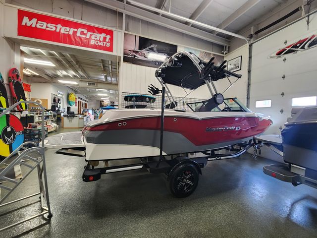 Slide: The Image of Mastercraft NXT20 2024 - 2