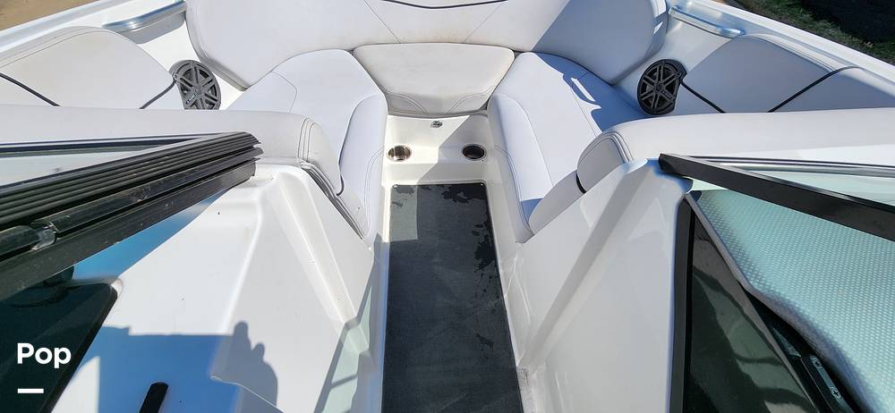Slide: The Image of Mastercraft NXT 22 2019 - 10