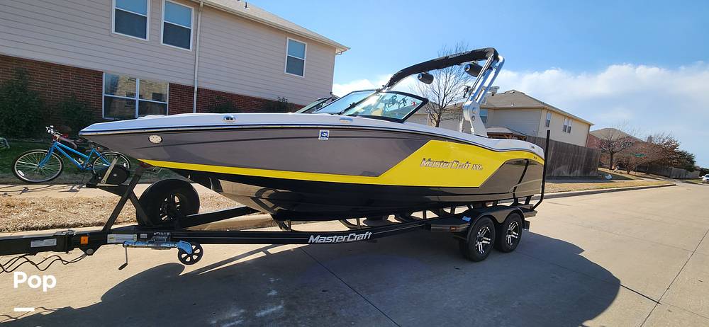 Slide: The Image of Mastercraft NXT 22 2019 - 3