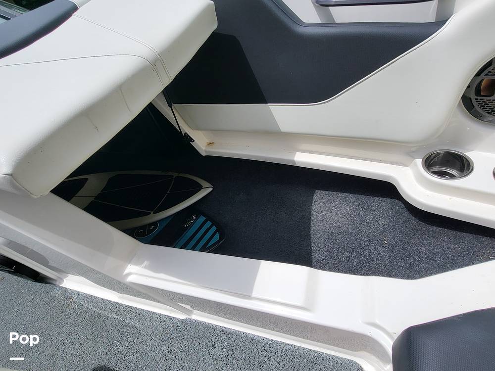 Slide: The Image of Mastercraft NXT22 2022 - 15445424