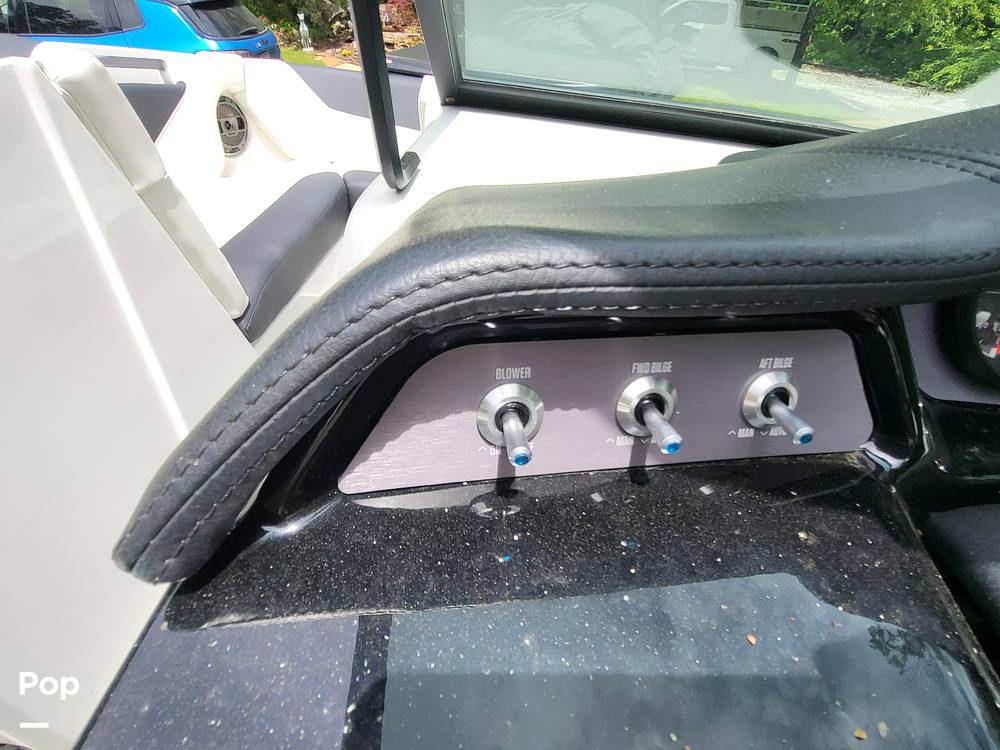 Slide: The Image of Mastercraft NXT22 2022 - 15445435