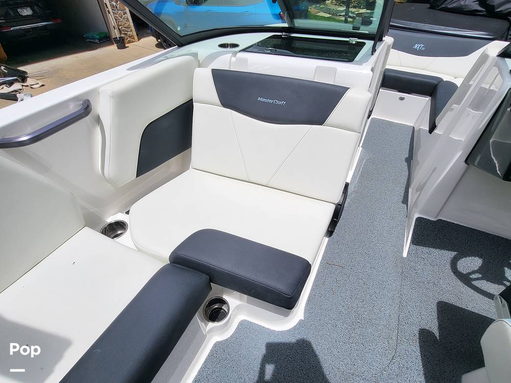 Slide: The Image of Mastercraft NXT22 2022 - 15445439