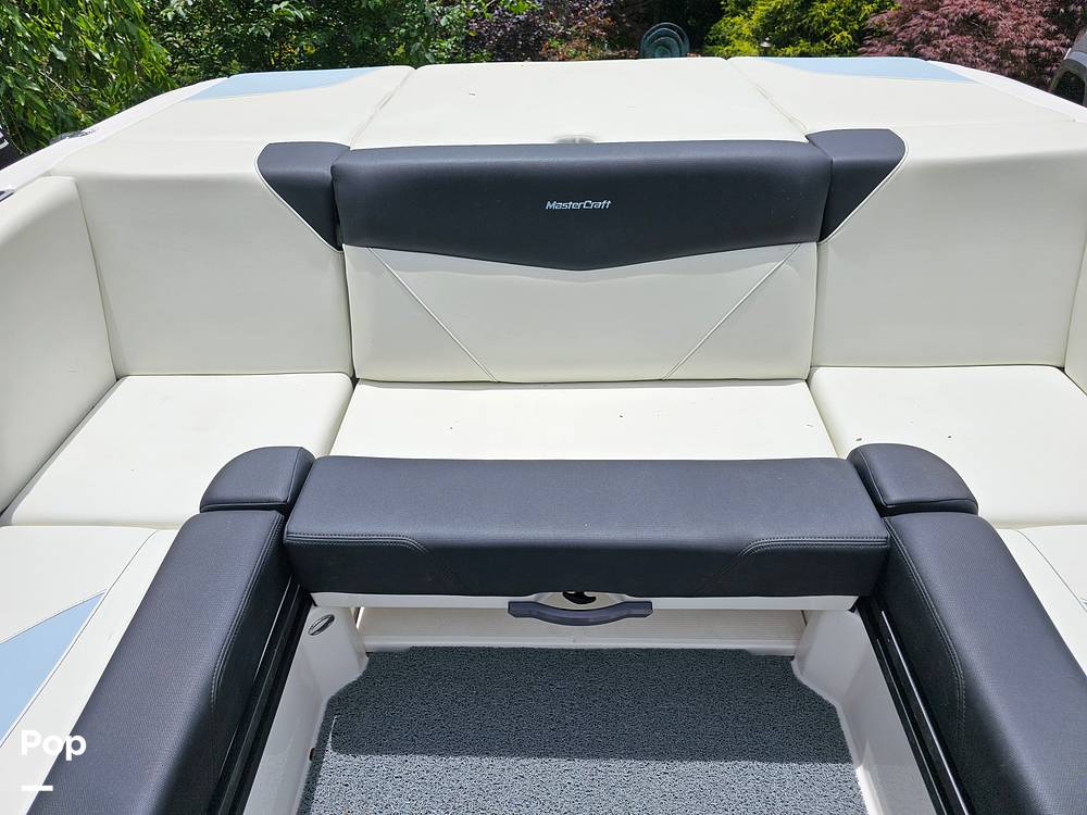 Slide: The Image of Mastercraft NXT22 2022 - 15445446