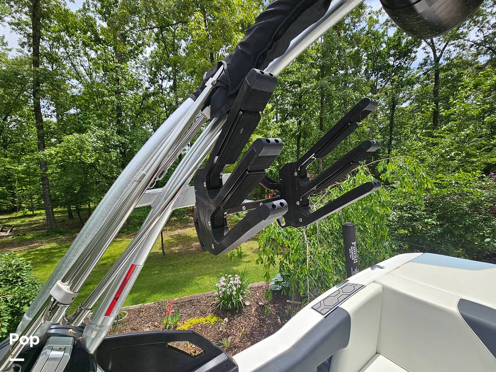 Slide: The Image of Mastercraft NXT22 2022 - 15445453