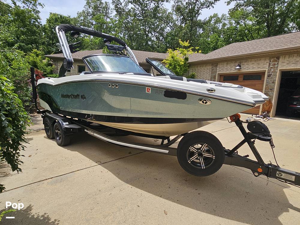 Slide: The Image of Mastercraft NXT22 2022 - 15445472