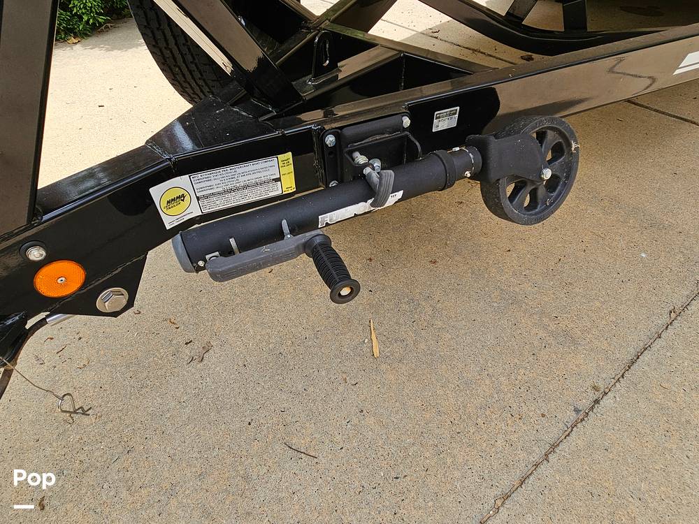 Slide: The Image of Mastercraft NXT22 2022 - 15445485