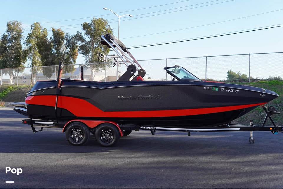 Slide: The Image of Mastercraft NXT24 2021 - 15397253