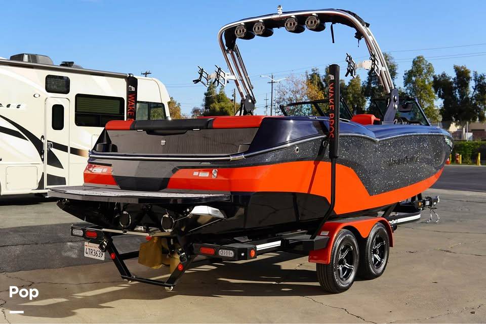 Slide: The Image of Mastercraft NXT24 2021 - 15397258