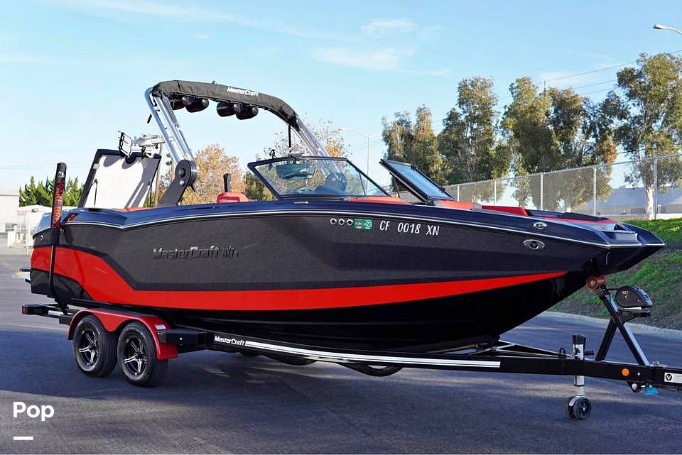 Slide: The Image of Mastercraft NXT24 2021 - 15397266