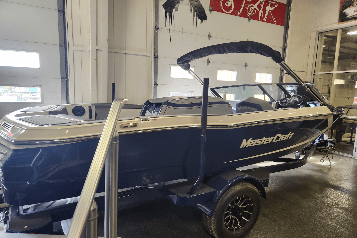 Slide: The Image of Mastercraft Prostar 2025 - 1
