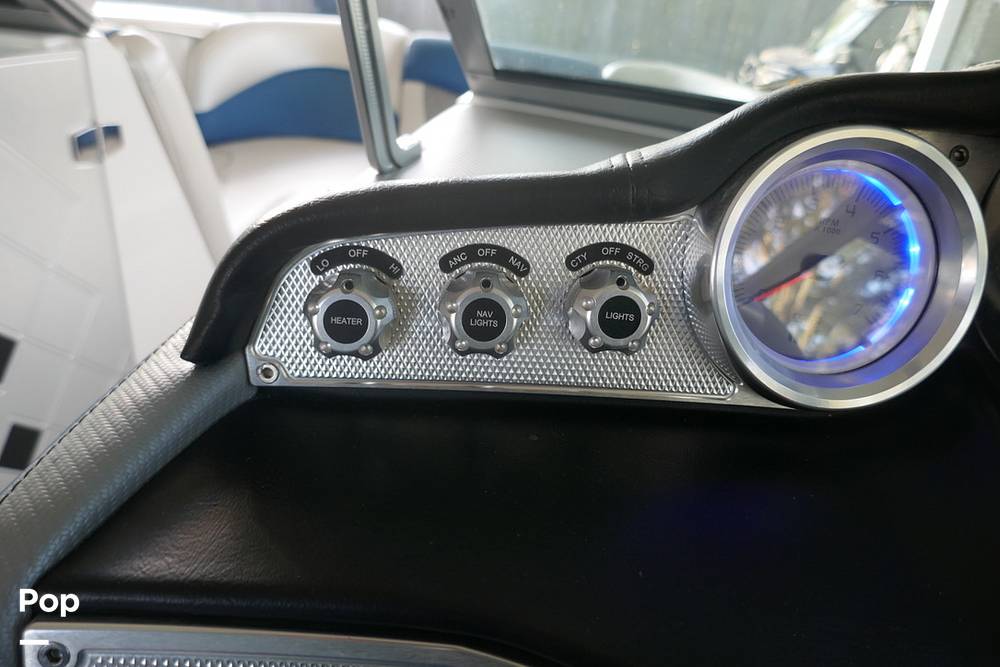 Slide: The Image of Mastercraft X-2 2013 - 15050575