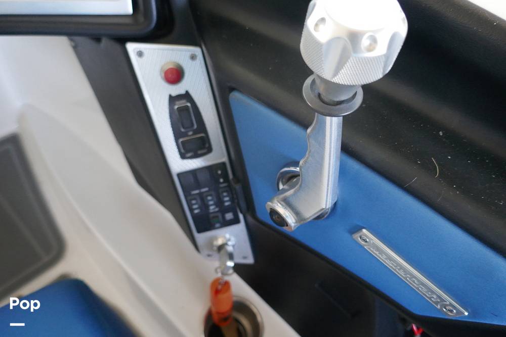 Slide: The Image of Mastercraft X-2 2013 - 15050581