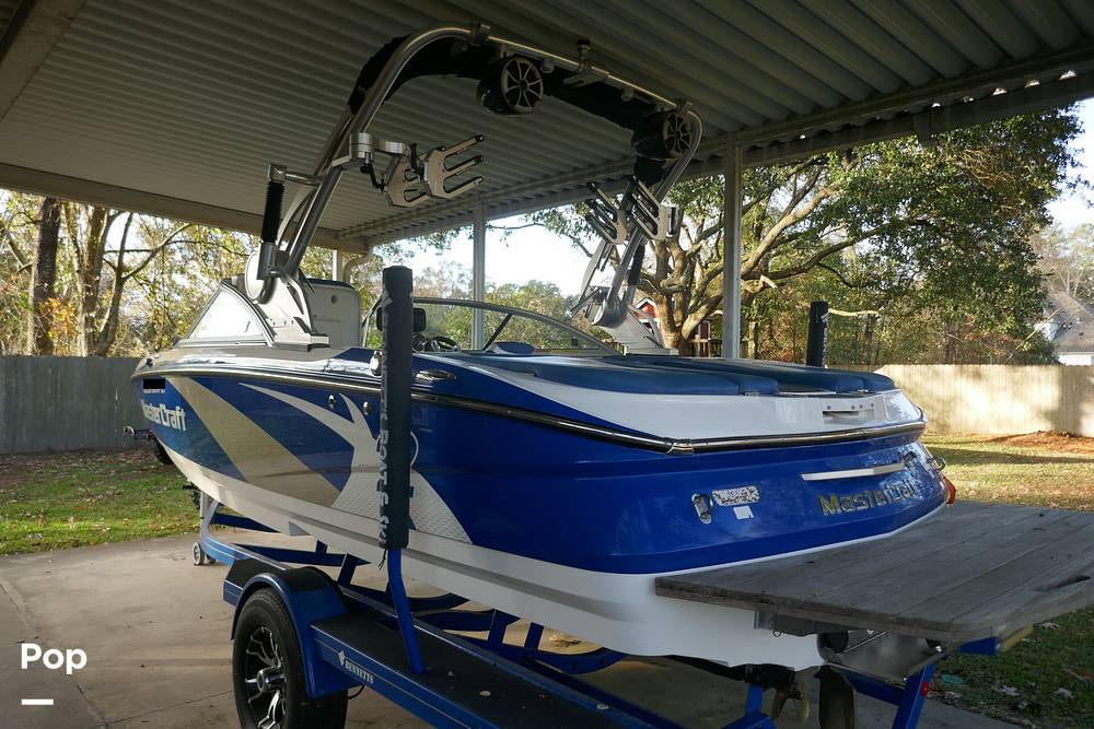 Slide: The Image of Mastercraft X-2 2013 - 15050567