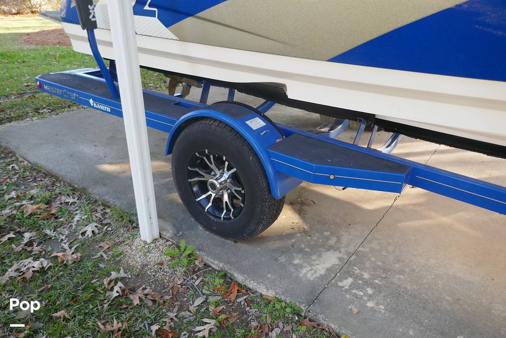 Slide: The Image of Mastercraft X-2 2013 - 15050615