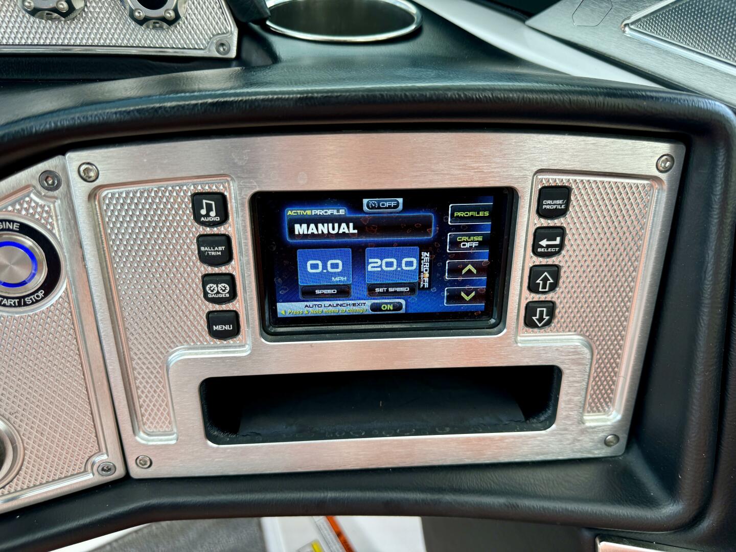 Slide: The Image of Mastercraft X10 2014 - 4514442