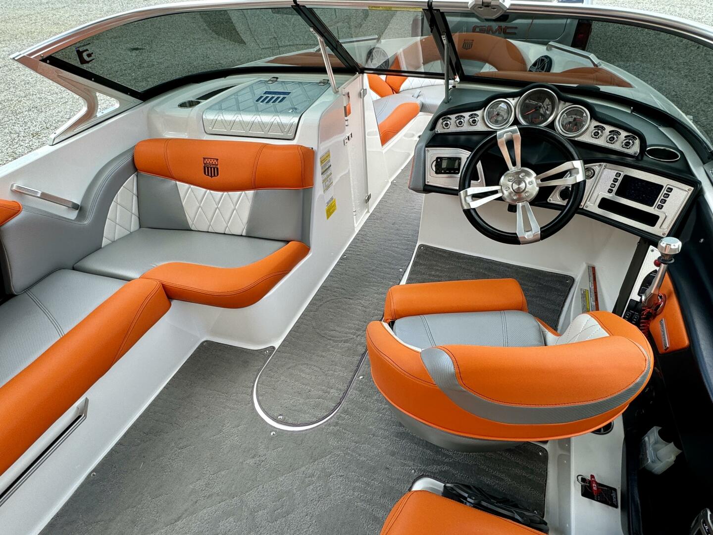 Slide: The Image of Mastercraft X10 2014 - 4514444