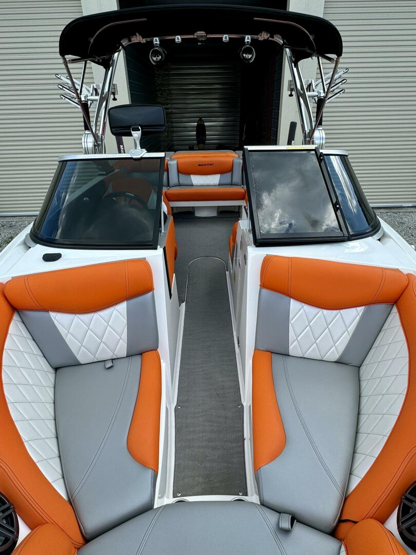 Slide: The Image of Mastercraft X10 2014 - 4514456