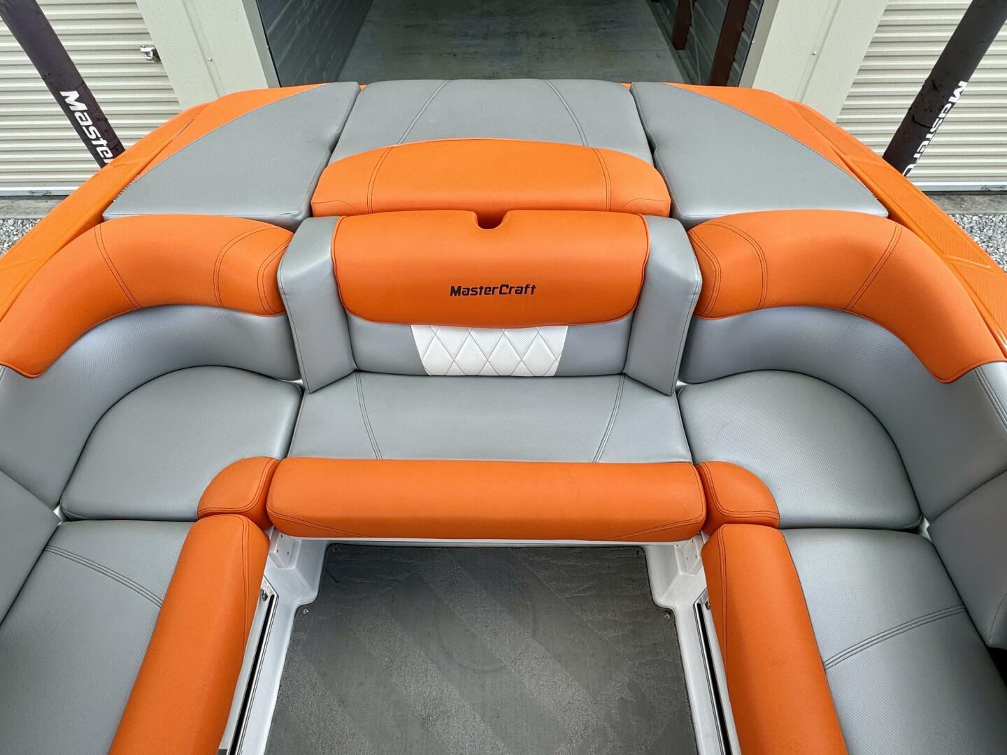 Slide: The Image of Mastercraft X10 2014 - 4514460