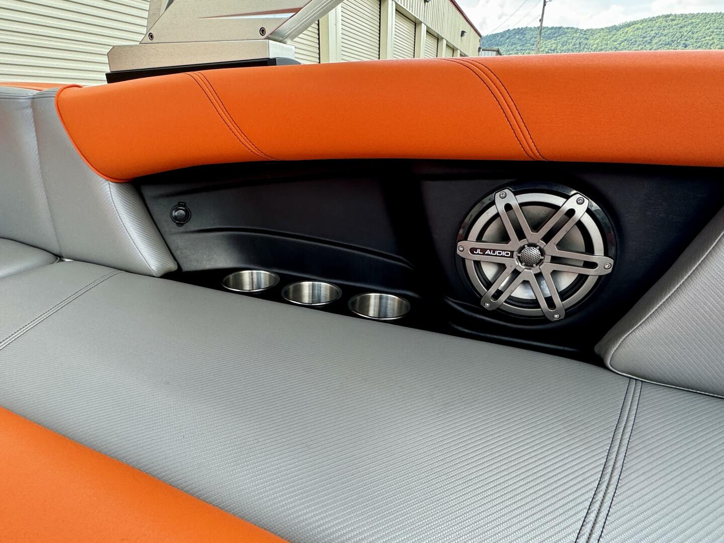 Slide: The Image of Mastercraft X10 2014 - 4514471