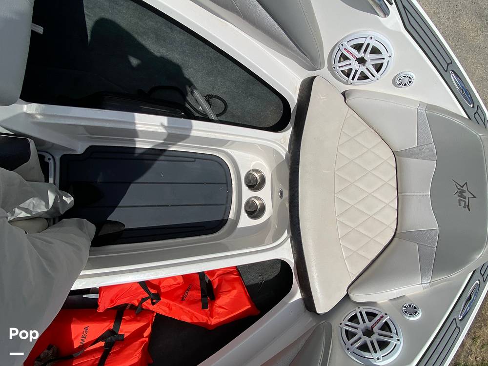 Slide: The Image of Mastercraft X15 2009 - 51