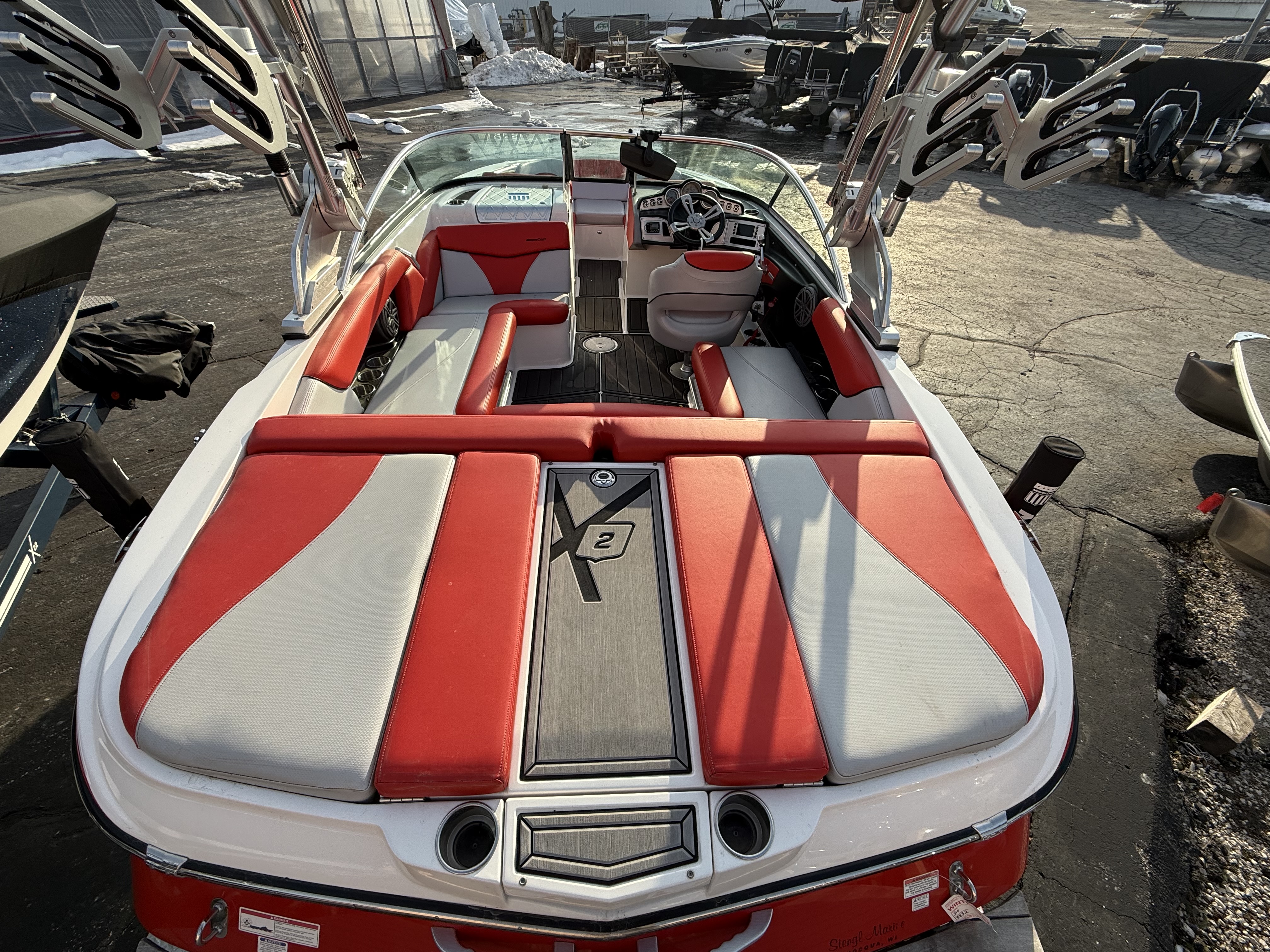 Slide: The Image of Mastercraft X2 2016 - 6