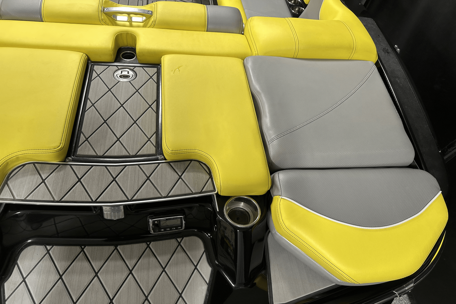Slide: The Image of Mastercraft X20 2015 - 15