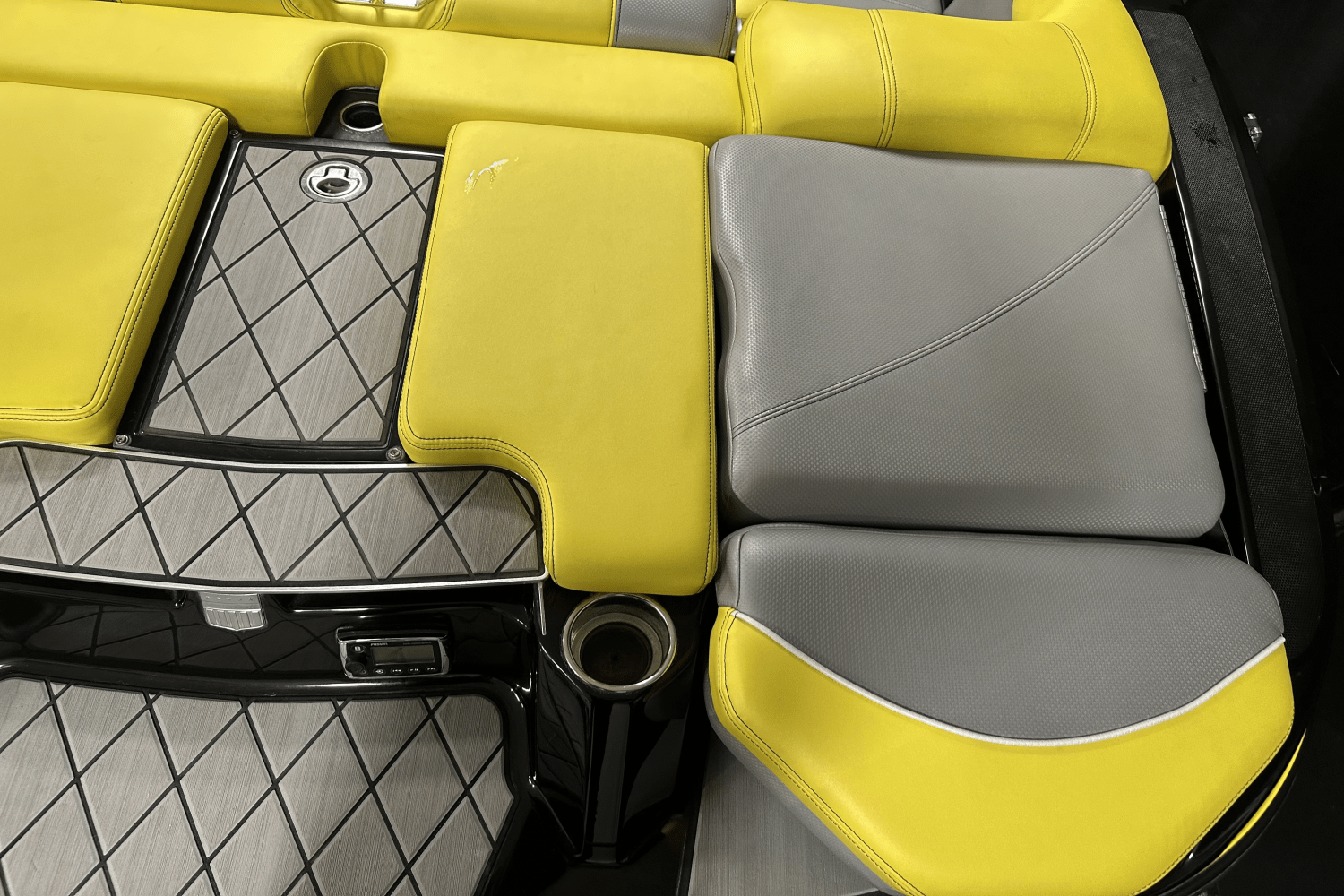 Slide: The Image of Mastercraft X20 2015 - 17