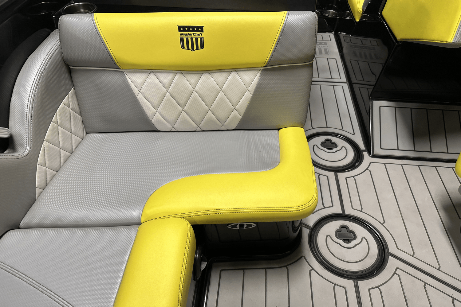 Slide: The Image of Mastercraft X20 2015 - 34
