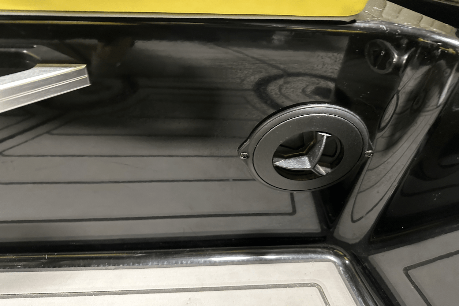 Slide: The Image of Mastercraft X20 2015 - 36