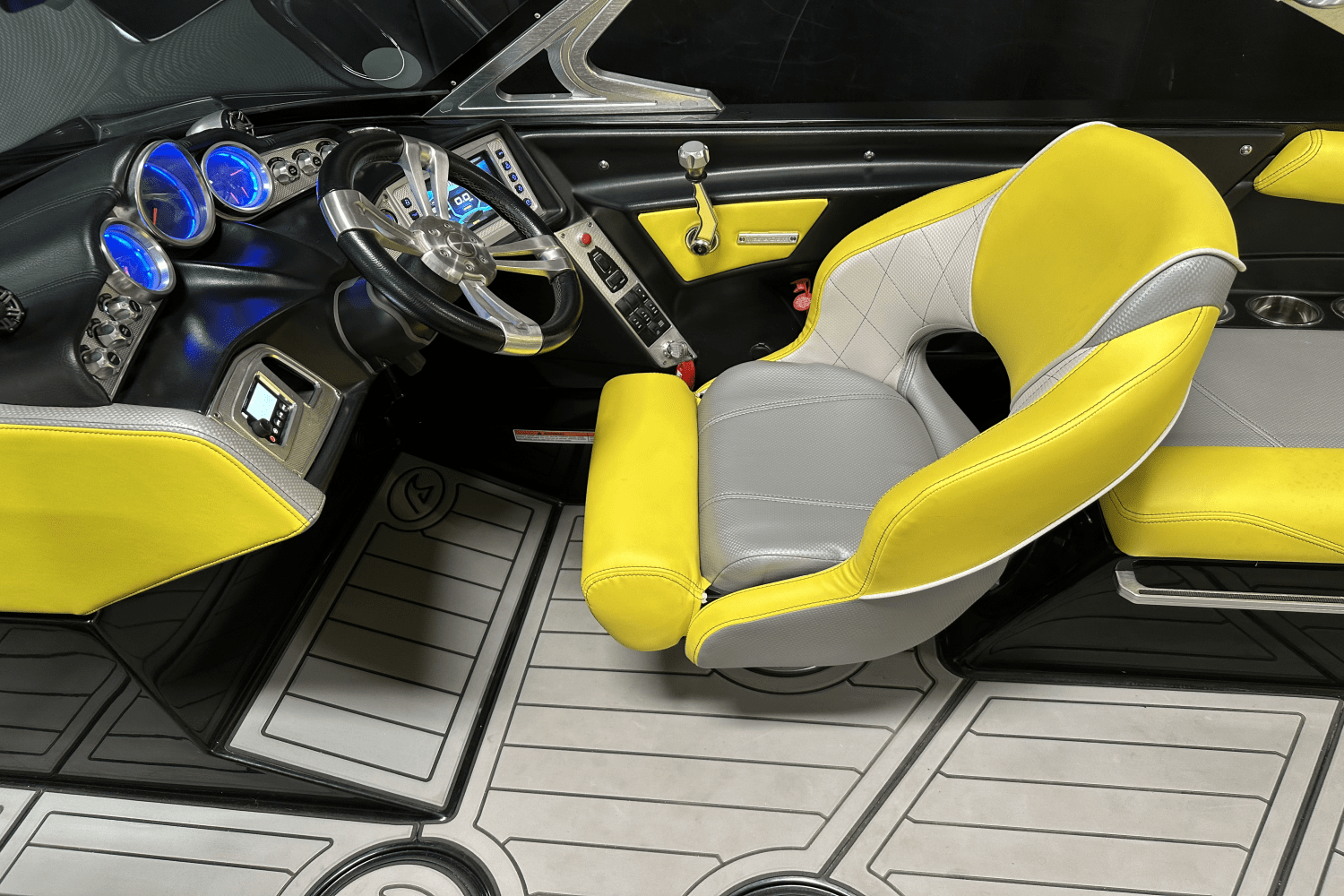 Slide: The Image of Mastercraft X20 2015 - 37
