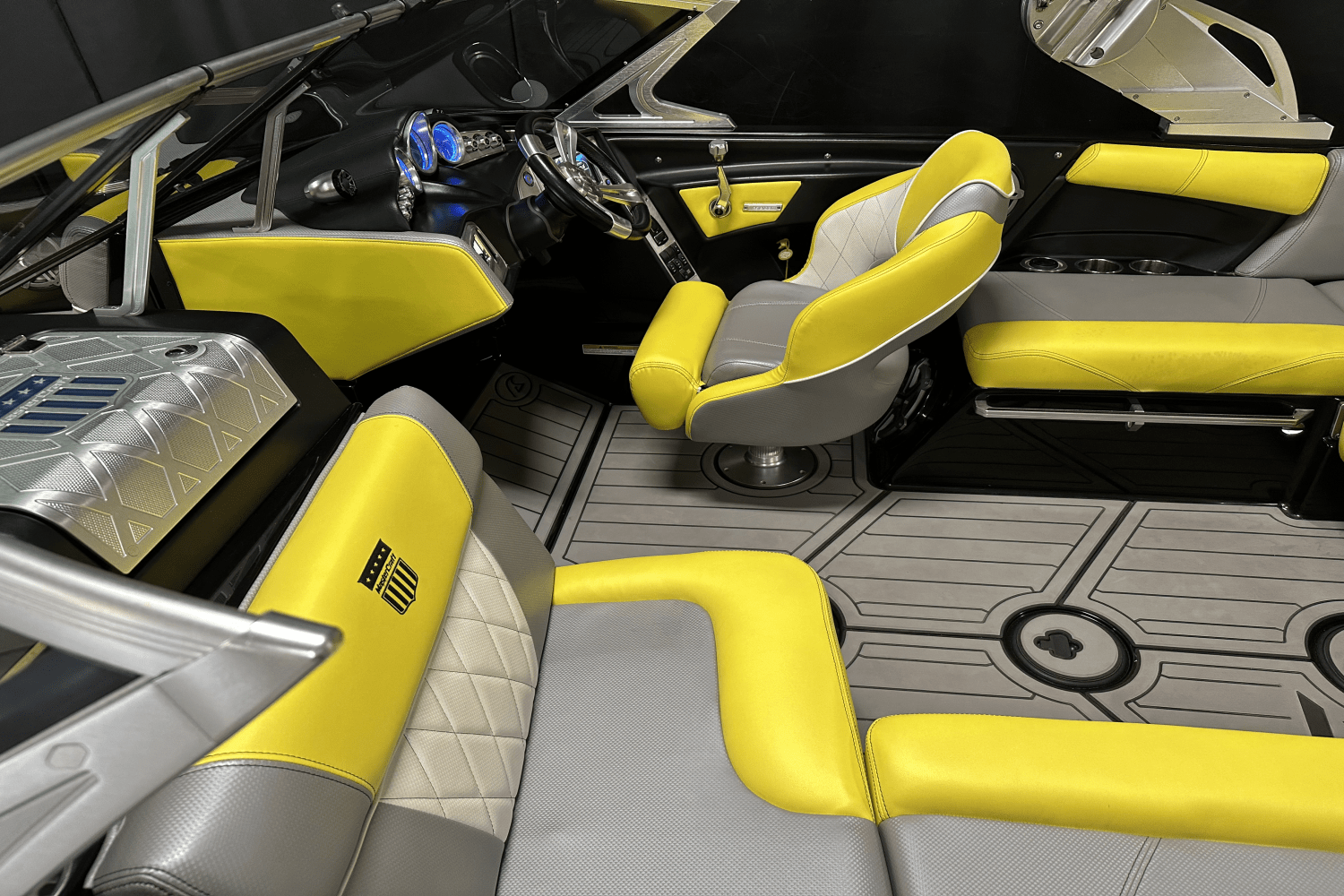 Slide: The Image of Mastercraft X20 2015 - 6