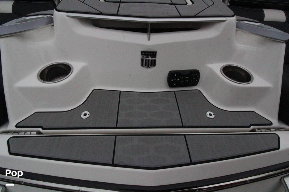 Slide: The Image of Mastercraft X22 2019 - 30