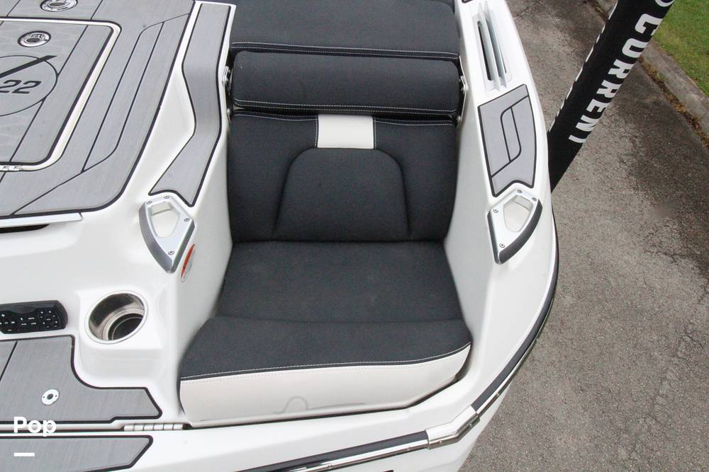 Slide: The Image of Transom Seating - 34