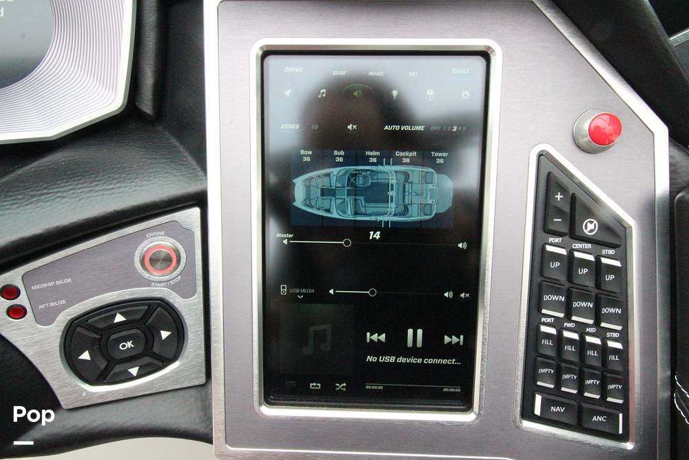 Slide: The Image of Mastercraft X22 2019 - 62