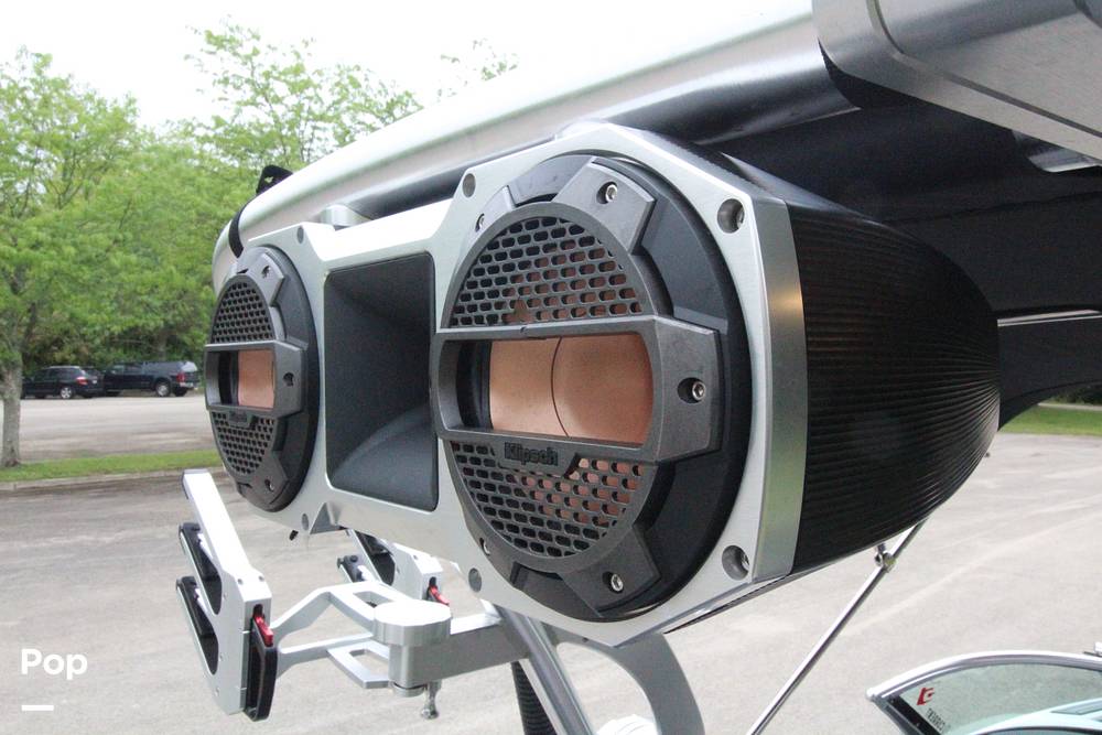 Slide: The Image of Exterior Speakers - 87
