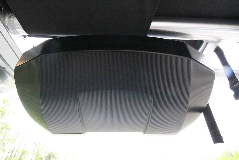 Slide: The Image of Exterior Speakers - 89