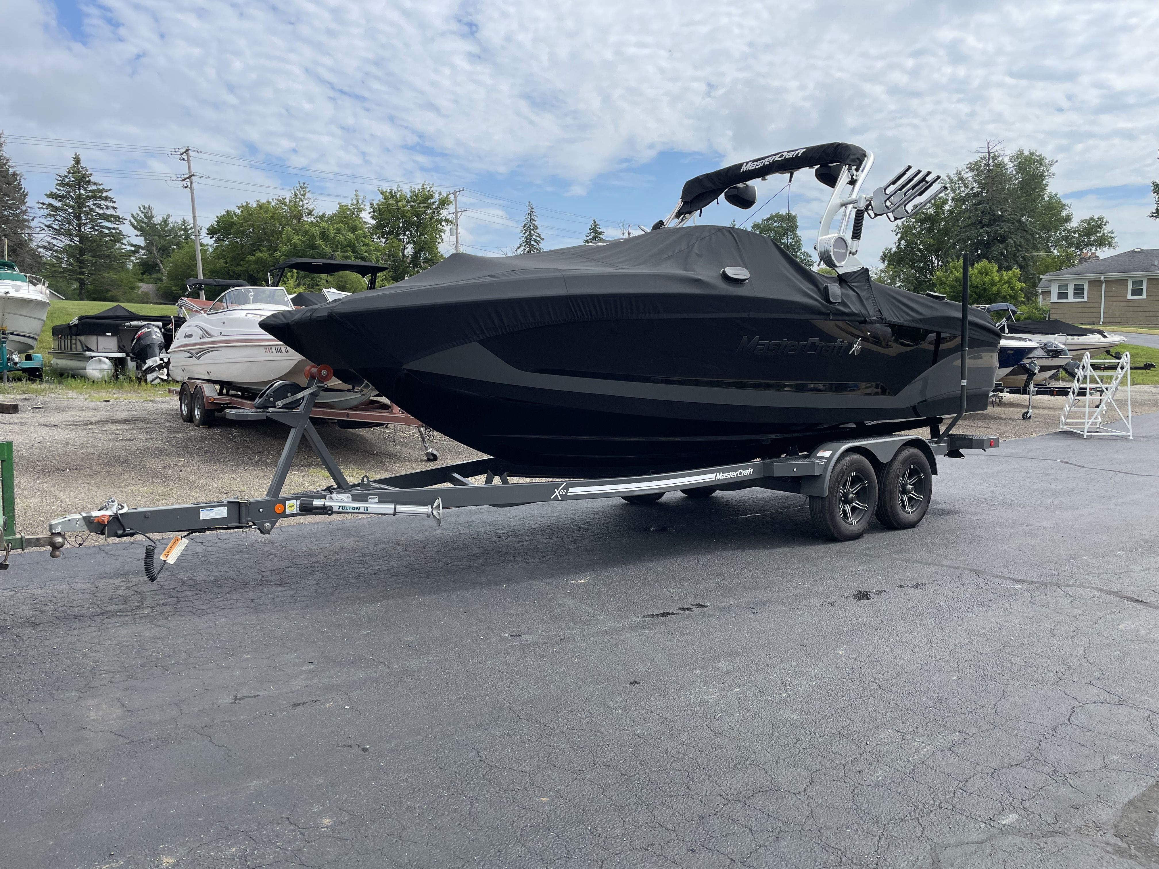 Slide: The Image of Mastercraft X22 2021 - 1