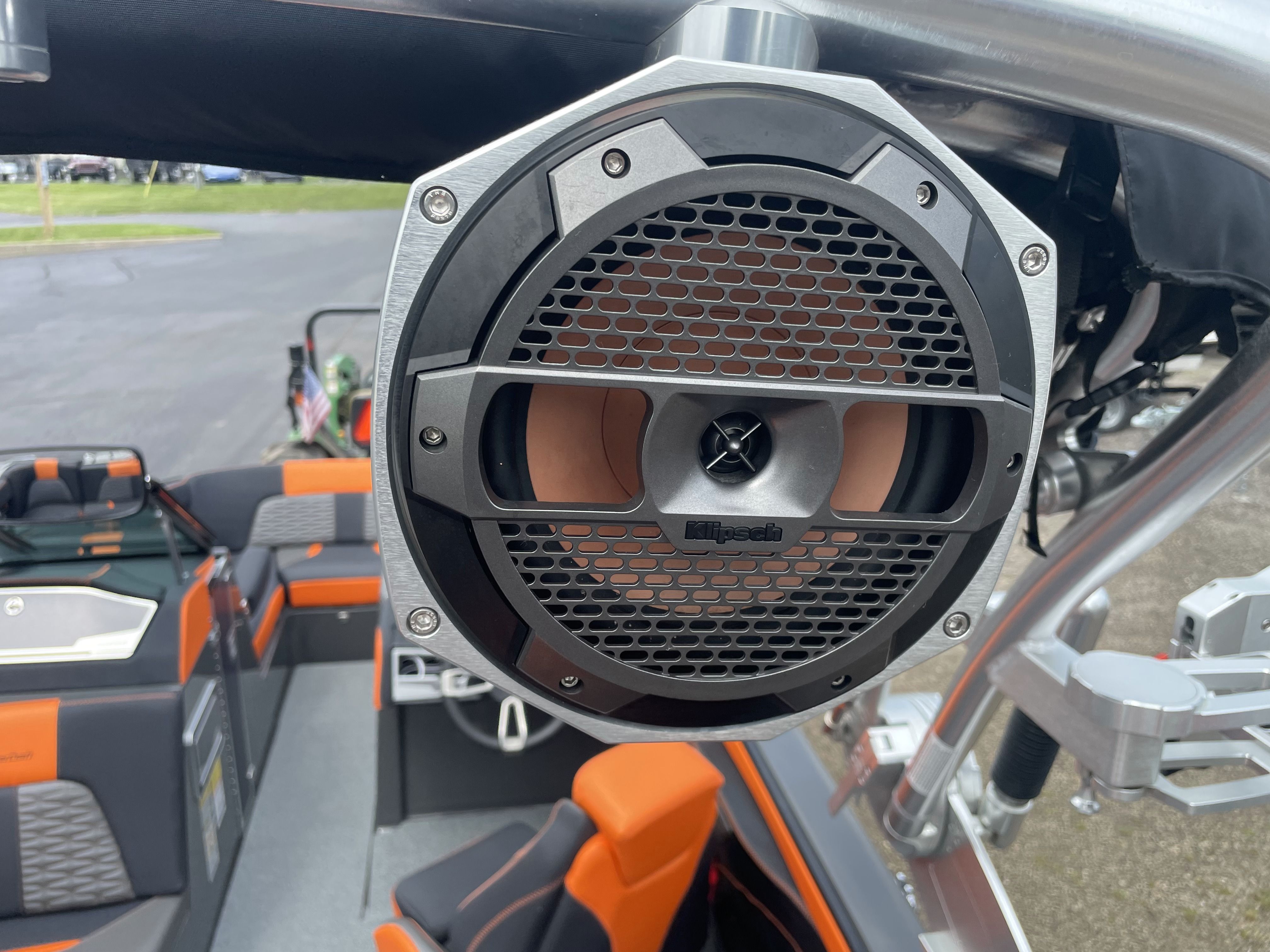 Slide: The Image of Mastercraft X22 2021 - 14