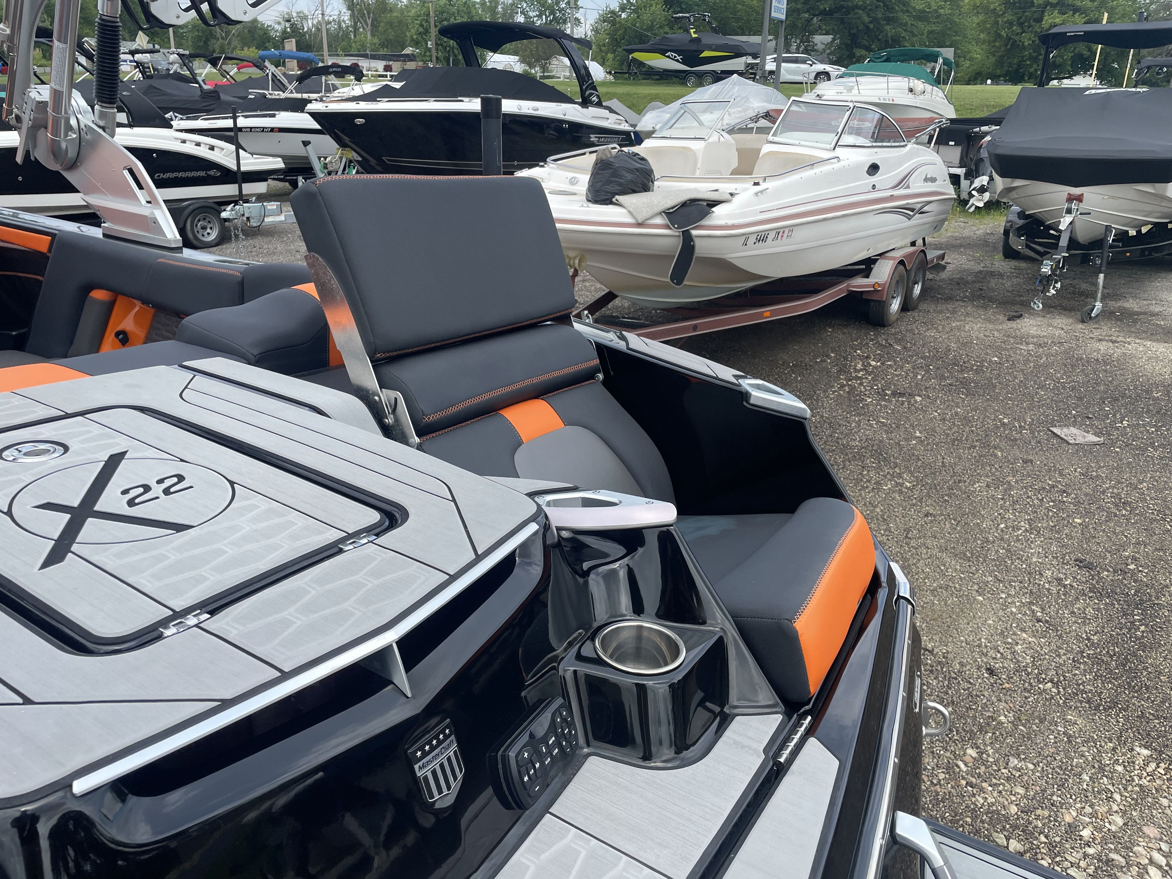 Slide: The Image of Mastercraft X22 2021 - 24