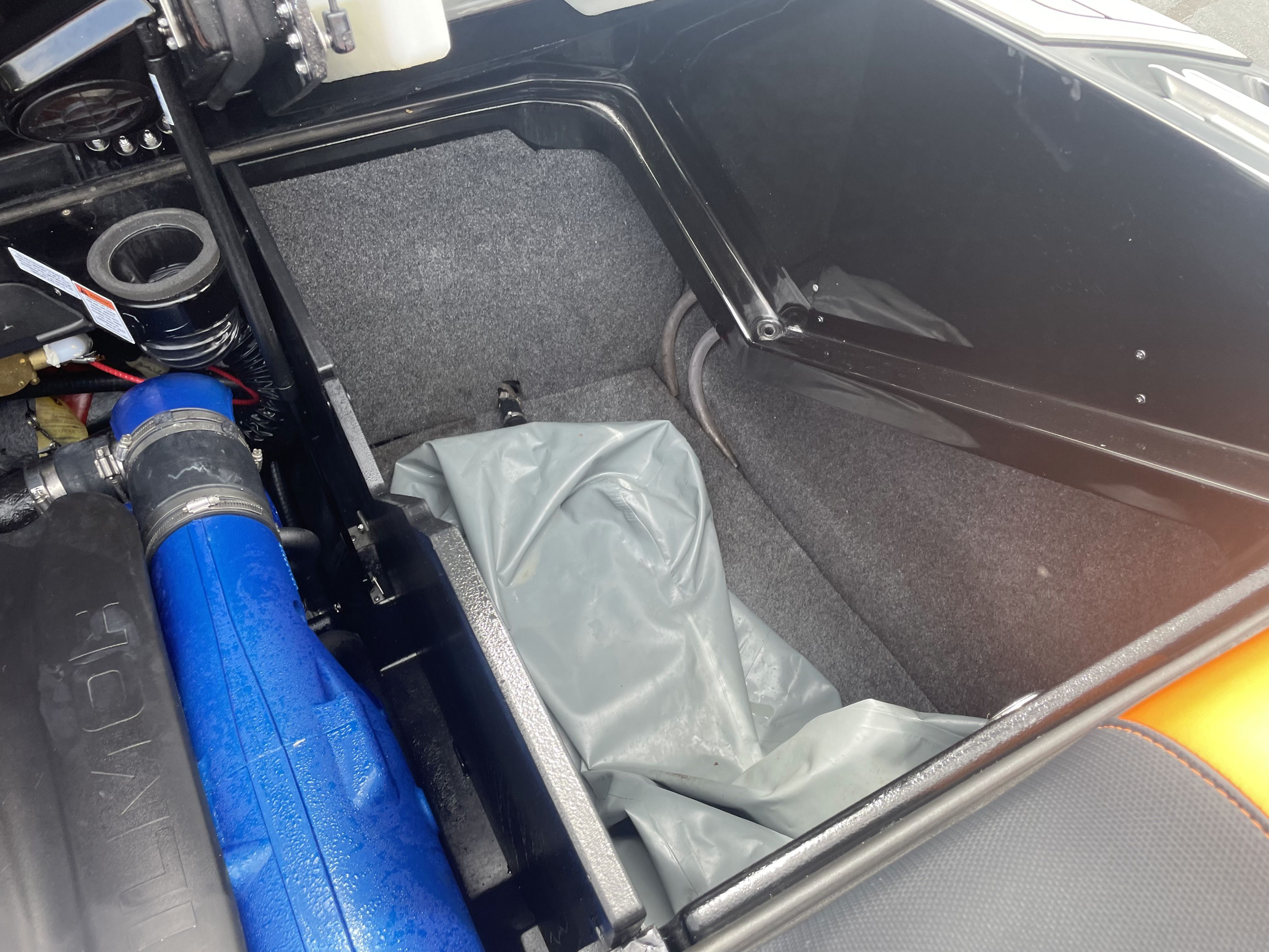 Slide: The Image of Mastercraft X22 2021 - 26