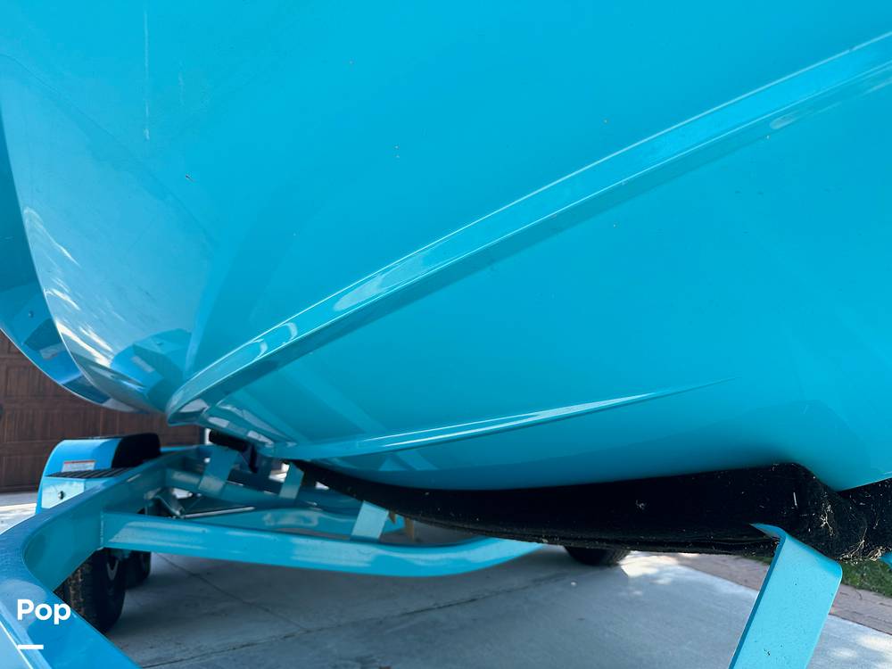 Slide: The Image of Mastercraft X22 2021 - 13030968