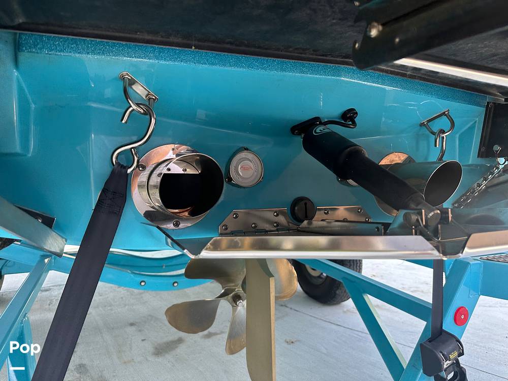 Slide: The Image of Mastercraft X22 2021 - 13030983