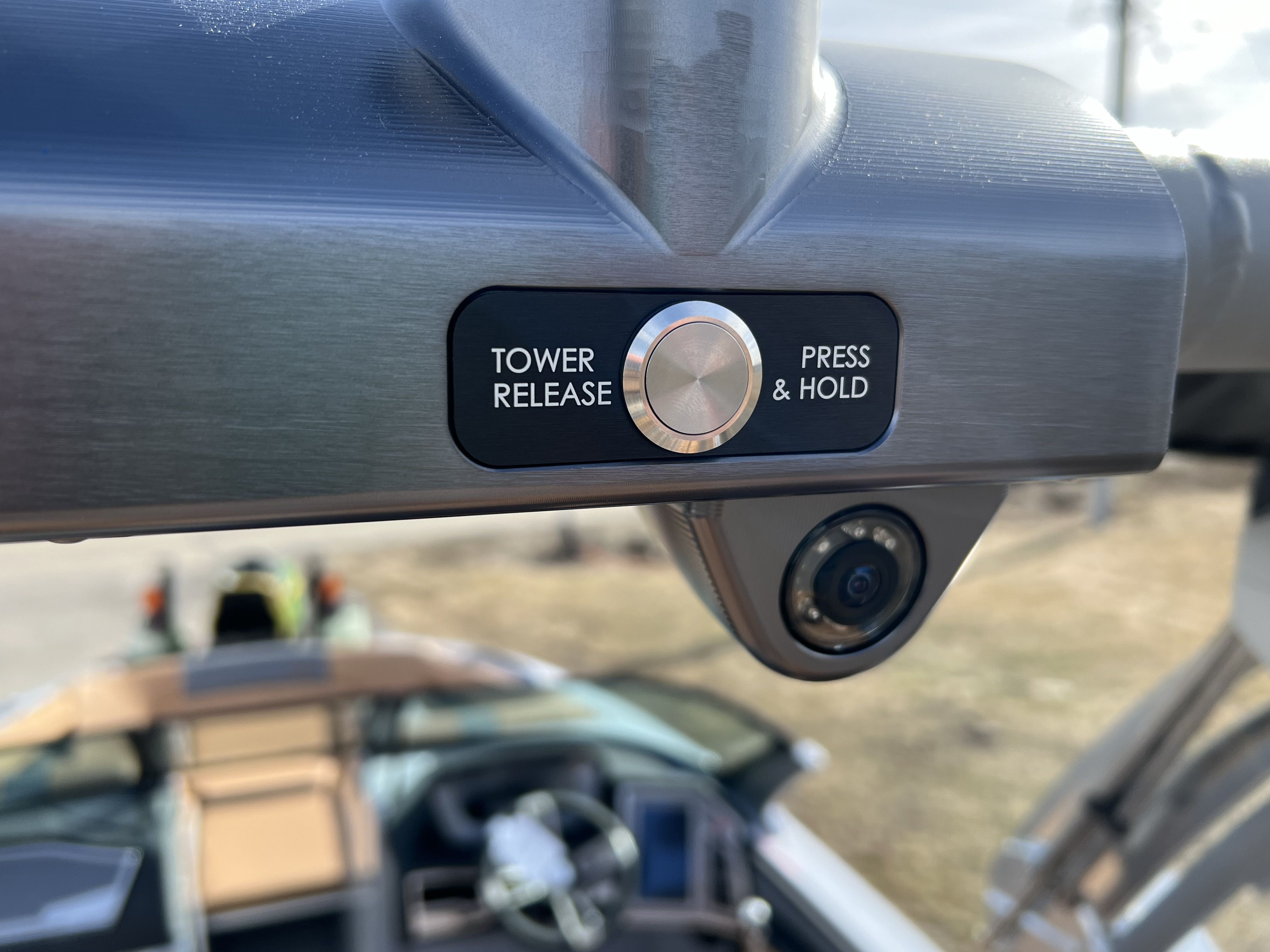 Slide: The Image of Mastercraft X22 2024 - 15