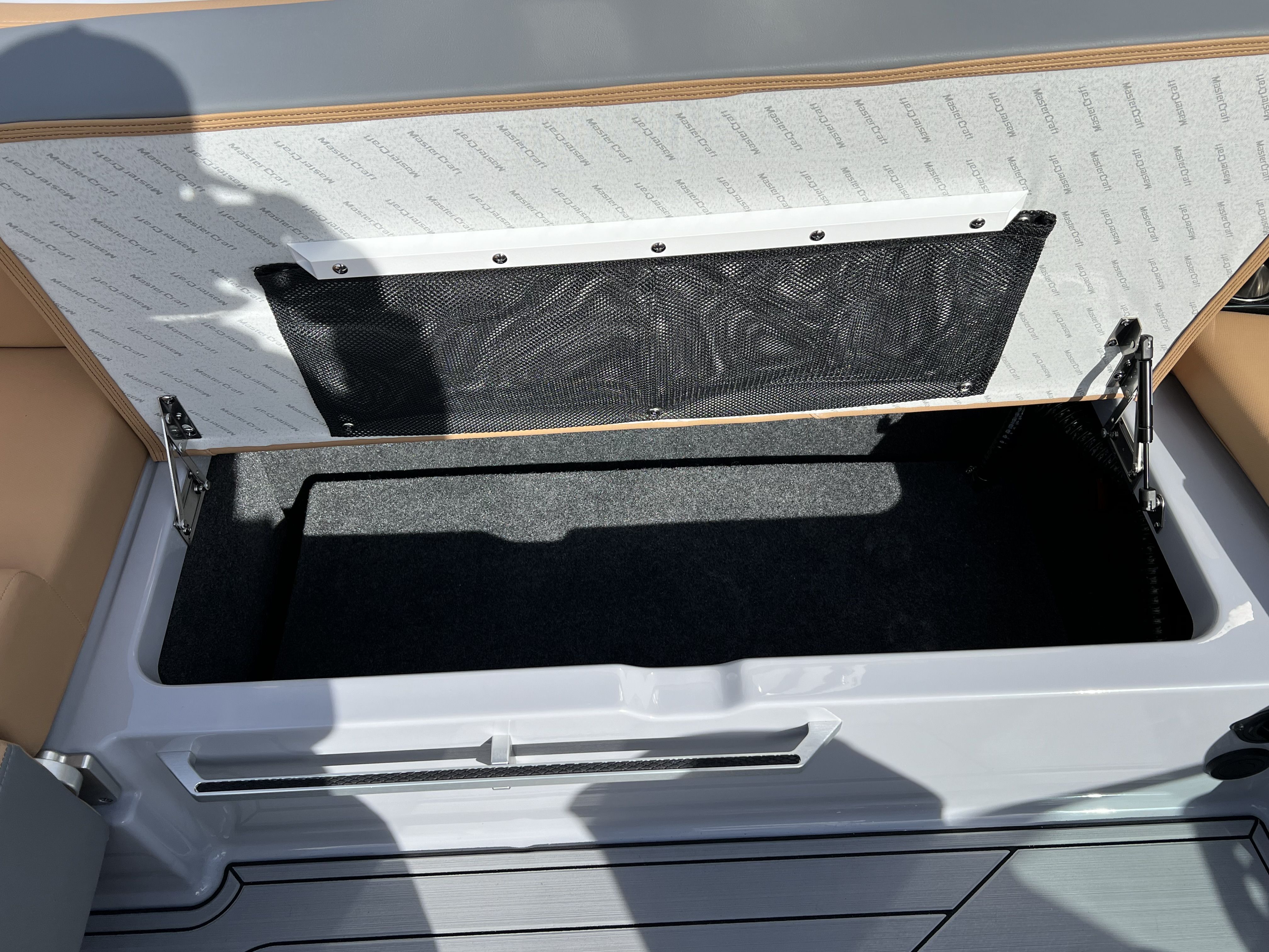 Slide: The Image of Mastercraft X22 2024 - 27