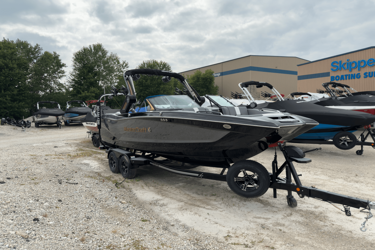 Slide: The Image of Mastercraft X22 2025 - 3