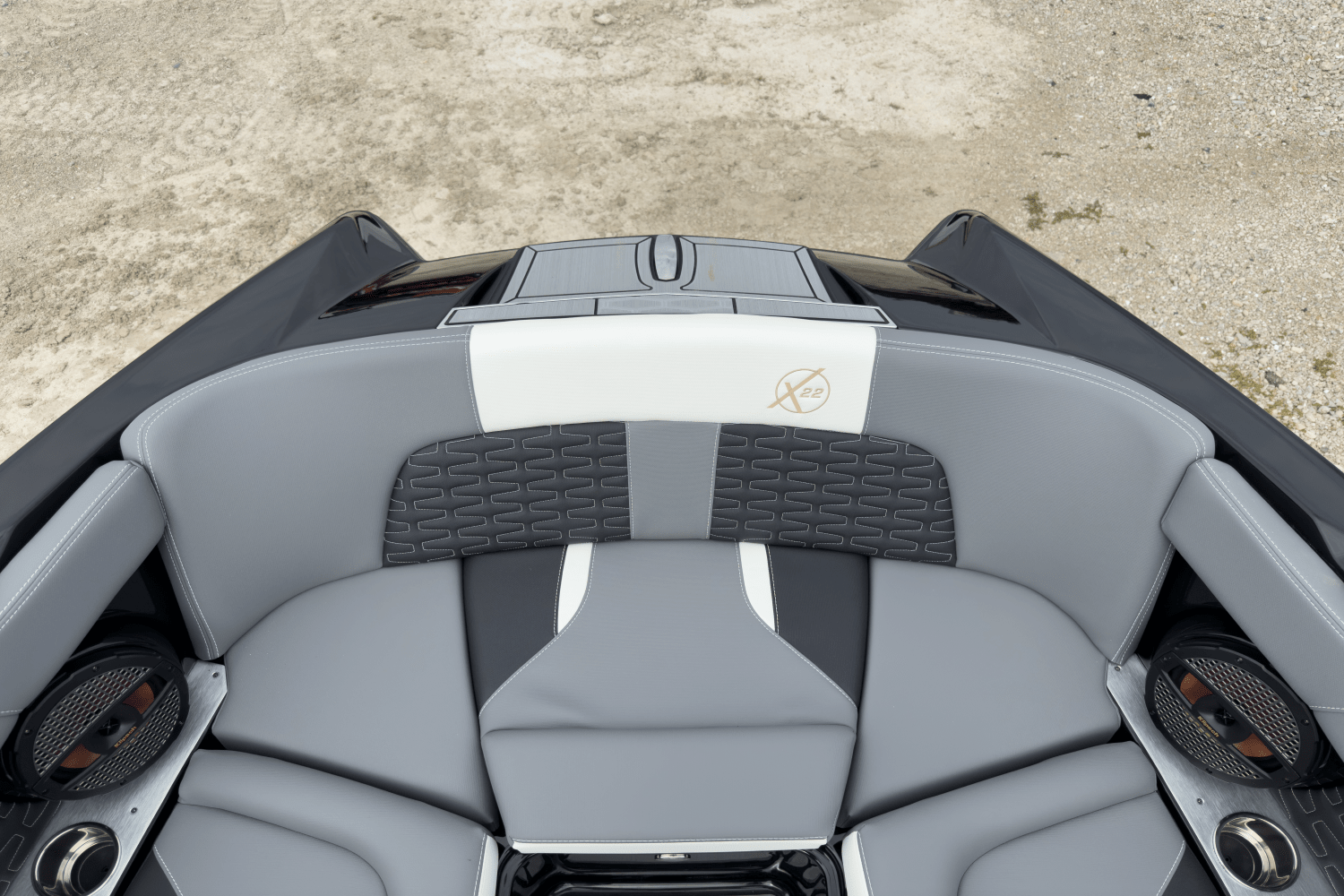 Slide: The Image of Mastercraft X22 2025 - 39