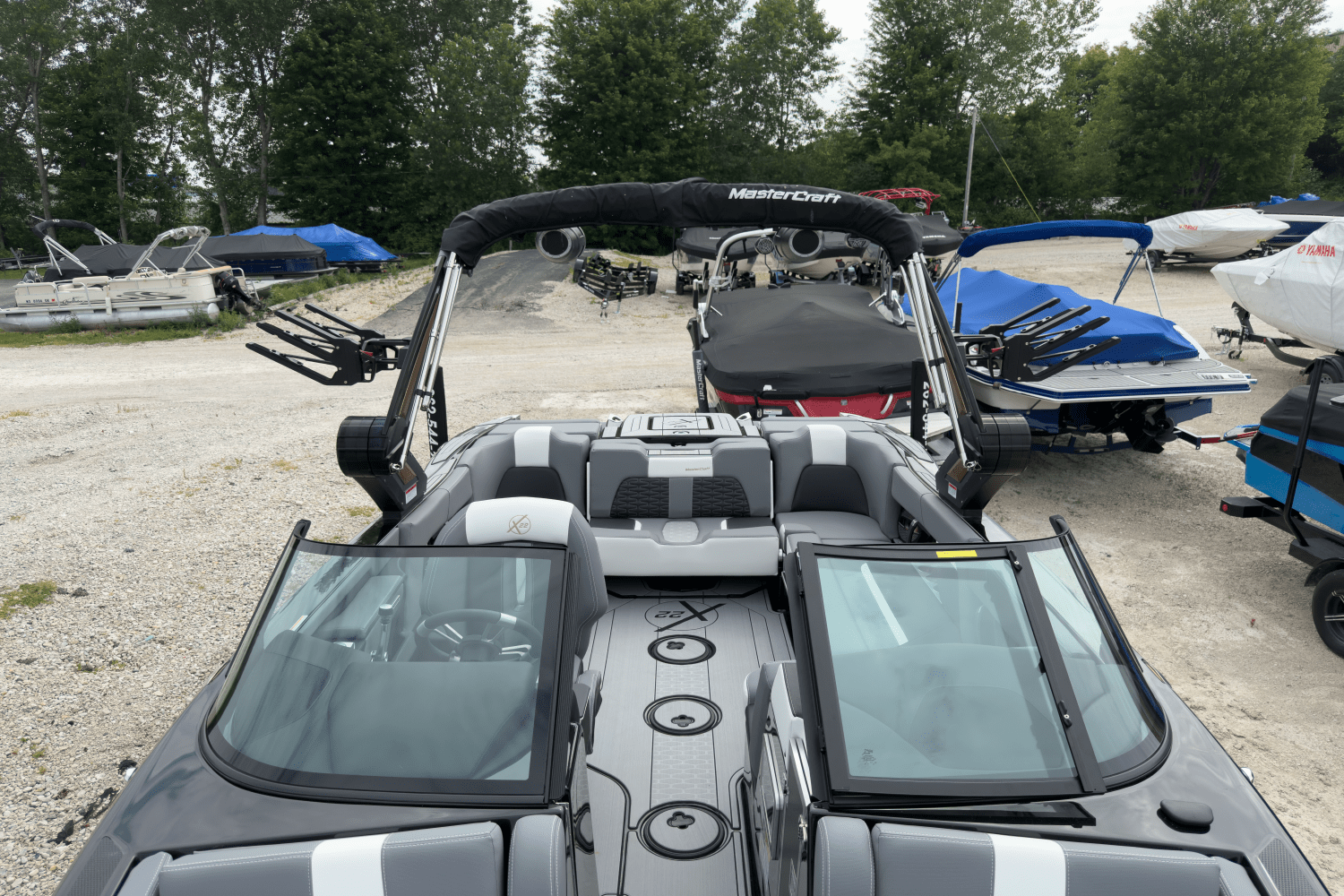 Slide: The Image of Mastercraft X22 2025 - 41
